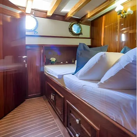Blue Cruise In Mediterranean Riviera 费特希耶